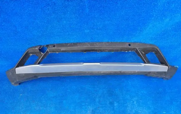 BMW X3 G01 Front bumper lip 9451188