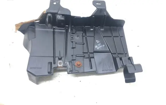 Citroen Berlingo Engine splash shield/under tray 9676379280