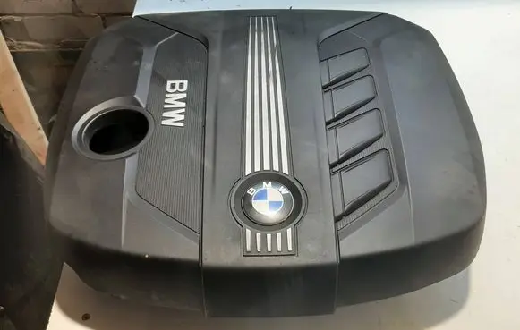 BMW 5 F10 F11 Engine cover (trim)
