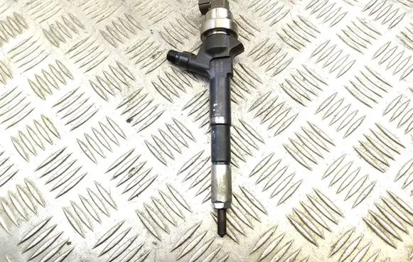 Opel Mokka Fuel injector 55567729 05P12537