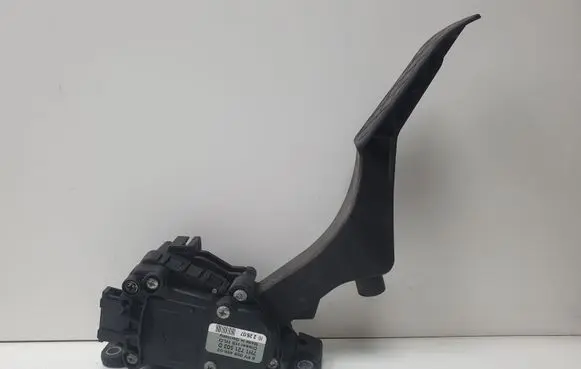 Volkswagen Transporter - Caravelle T5 Accelerator throttle pedal 7H1721503D 6PV00849503