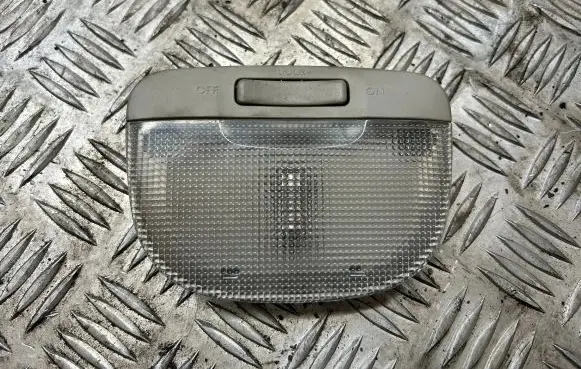 Subaru Impreza III Rear seat light