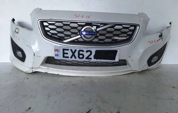 Volvo C30 Front bumper 31214635 BP8B