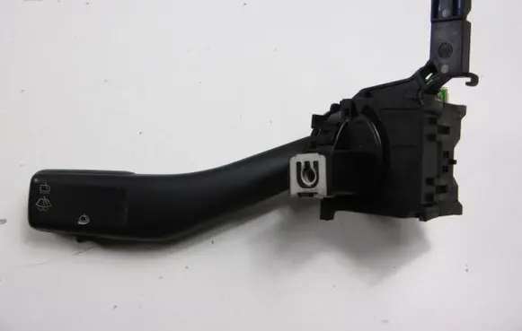 Volkswagen Caddy Wiper switch 