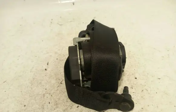 Mercedes-Benz A W169 Front seatbelt 602877300 008L000