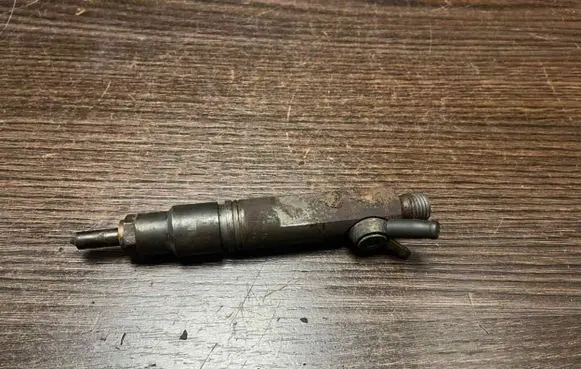 Volvo C70 Fuel injector 0432193616 074130201Q