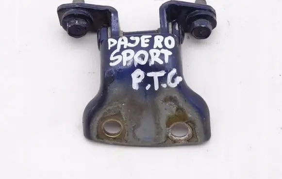 Mitsubishi Pajero Rear door upper hinge