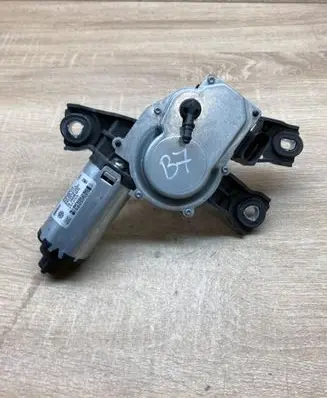 Volkswagen PASSAT B7 Rear window wiper motor 3C9955711A 53032812