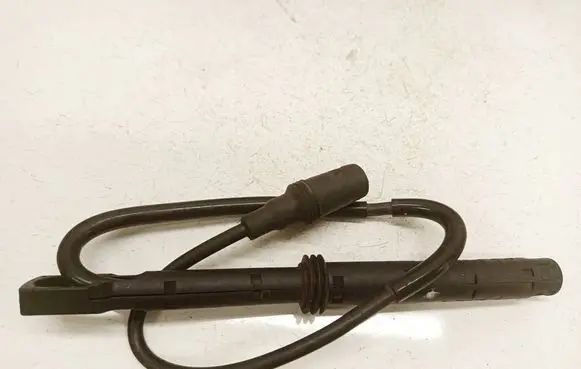 Audi A3 S3 8L Ignition plug leads 06A035255B