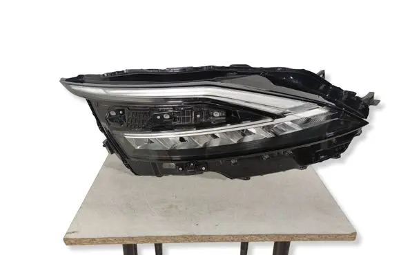 Nissan Qashqai J12 Headlight/headlamp 1008D02J