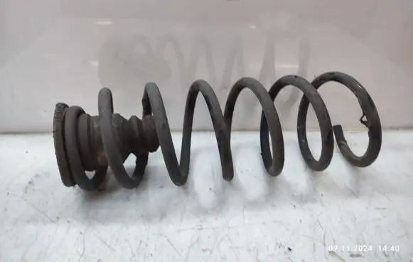 Peugeot 5008 Rear coil spring