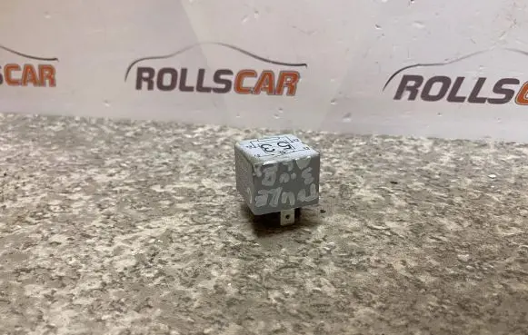 Volkswagen Touareg I Other relay 141951253B 20240072