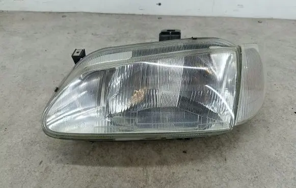 Renault Megane I Headlight/headlamp 