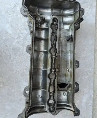 Opel Insignia A Rocker cam cover 25186591