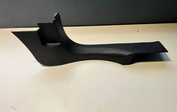 Opel Zafira C Front sill trim cover 13289775 322225228 11E00522