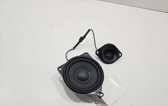 BMW 5 F10 F11 Panel speaker 61928910