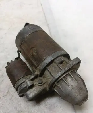 BMW 3 E30 Starter motor 0001311100