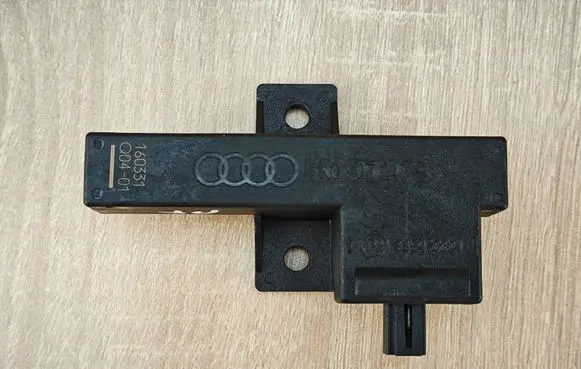 Audi A7 S7 4G Keyless (KESSY) go control unit/module 8K0907247