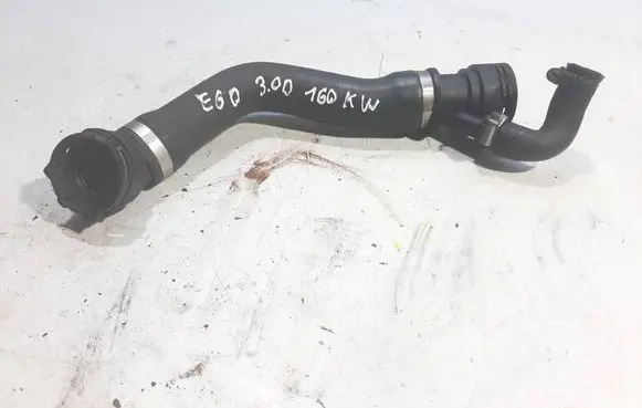 BMW 5 E60 E61 Coolant pipe/hose 