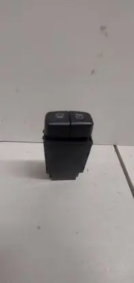 Mitsubishi Grandis Fog light switch 4L01
