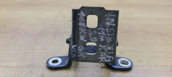 Opel Insignia A Rear door upper hinge