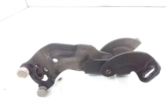 Seat Alhambra (Mk2) Sliding door middle roller runner 7N0843335C