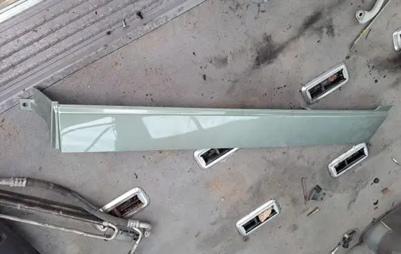 Volkswagen Transporter - Caravelle T5 Sliding door rail trim 7H1843796F 7H1843796