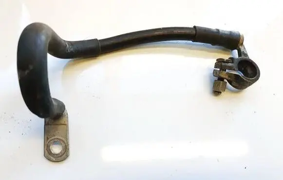 Skoda Octavia Mk2 (1Z) Positive cable (battery) 1T0971235A
