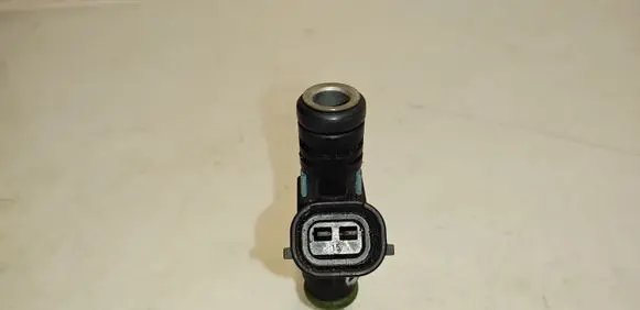 Volkswagen Jetta V Fuel injector 07K906031C 9232G12468