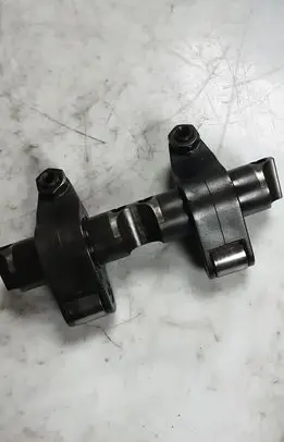 Skoda Superb B5 (3U) Camshaft 038443H