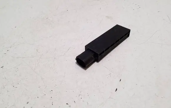 Audi TT TTS RS Mk3 8S Keyless system antenna 5Q0962131 5FA171669