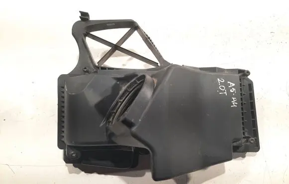 Audi A4 S4 B7 8E 8H Air filter box cover 