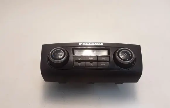 Mitsubishi Pajero Air conditioner control unit module 7820A133XA