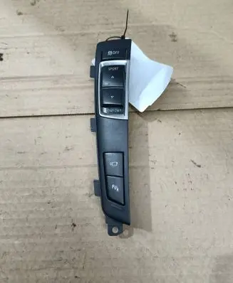 BMW 5 F10 F11 Parking (PDC) sensor switch 9202946 MN110310142