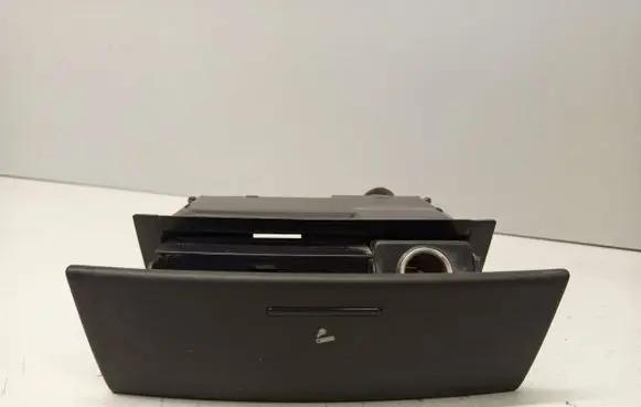 KIA Sorento Car ashtray 845503E000HP