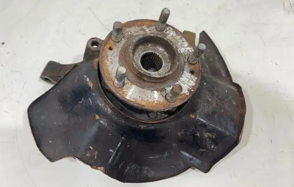 Hyundai Santa Fe Front wheel hub
