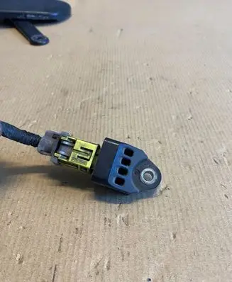 Subaru Forester SH Airbag deployment crash/impact sensor 98231FG000