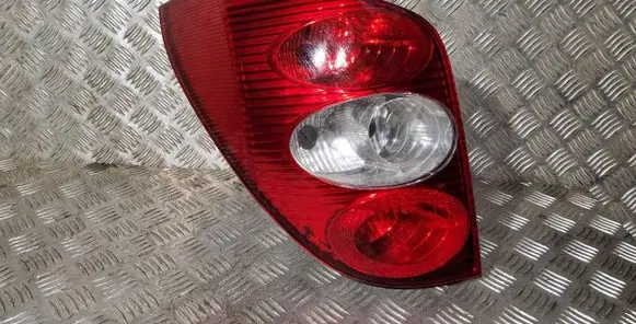 Renault Laguna II Rear/tail lights 8200002471