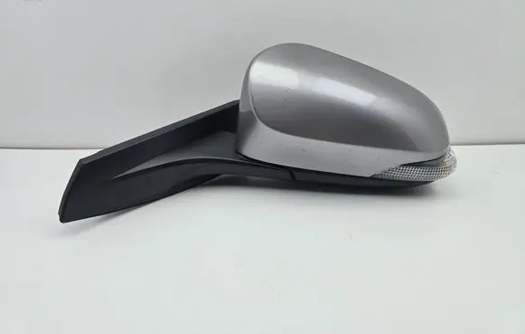 Toyota C-HR I Front door electric wing mirror E11048540