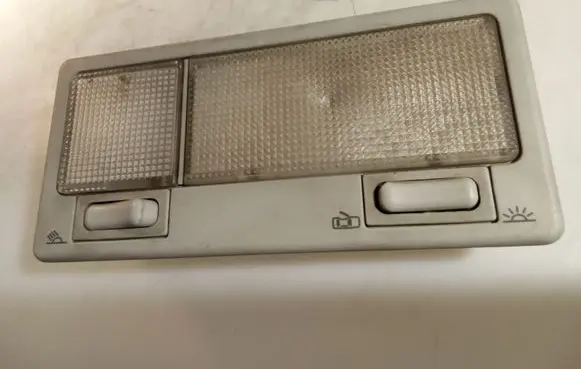 Volkswagen Golf III Interior lighting switch 357947111C
