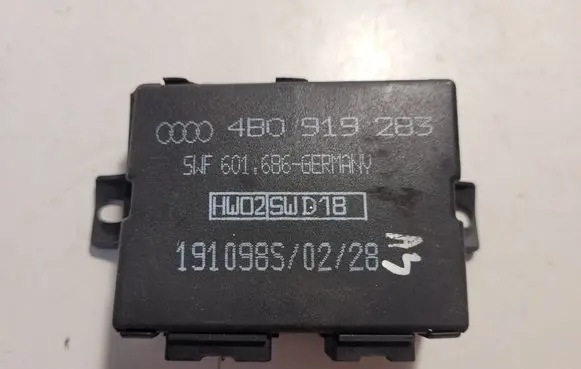 Audi A6 S6 C5 4B Parking PDC control unit/module 4B0919283 191098S 601686