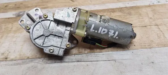 Skoda Superb B5 (3U) Seat adjustment motor 3B0959761