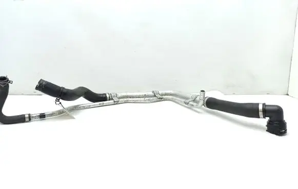 Mercedes-Benz Sprinter W907 W910 Engine coolant pipe/hose A9105010100