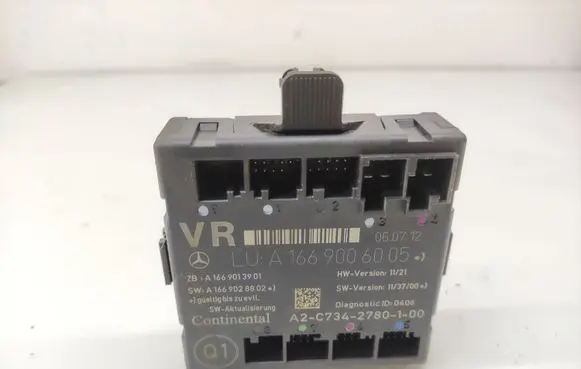 Mercedes-Benz B W246 W242 Door control unit/module A1669013901