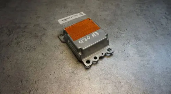 Infiniti FX Airbag control unit/module 988201CX0A
