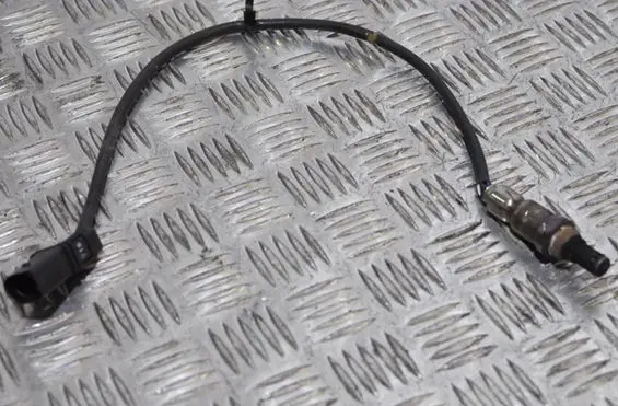 Audi A4 S4 B8 8K Lambda probe sensor 06E906265R