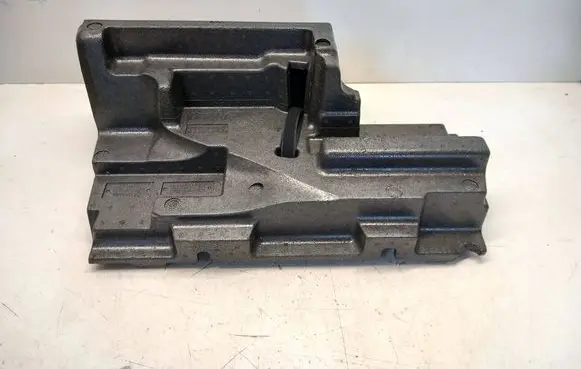 Mercedes-Benz E W212 Tool box A2128991014