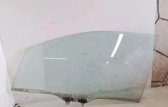 Honda Jazz Front door window glass four-door 43R00011