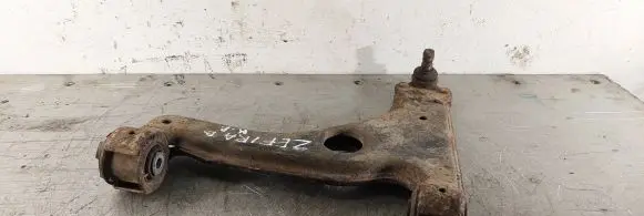 Opel Zafira A Front lower control arm/wishbone