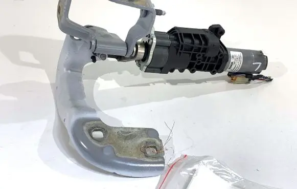 Audi A4 S4 B9 8W Tailgate/trunk/boot hinge 8W9827299B